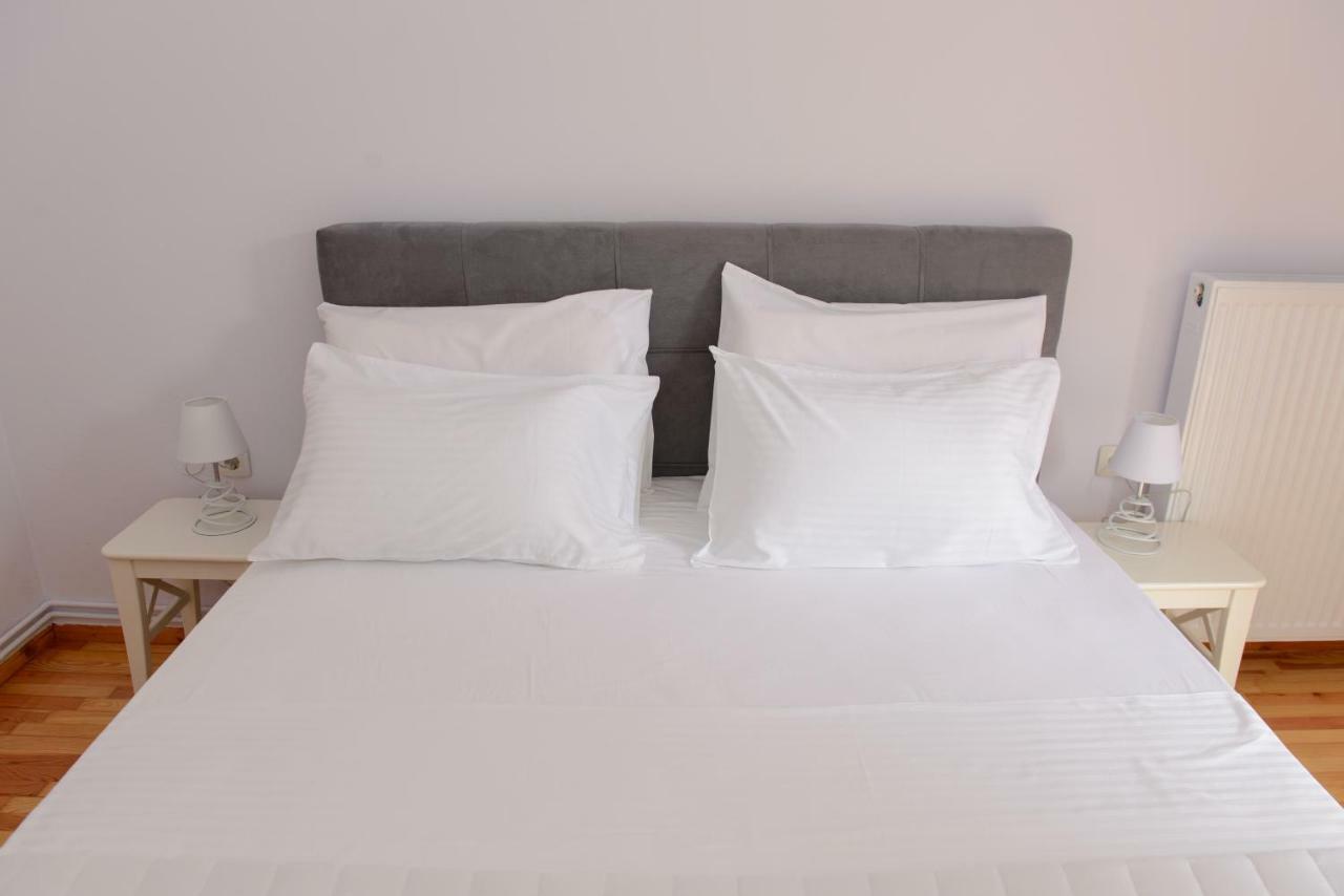 Grey Suite Filoxenia Thessaloniki Exterior photo